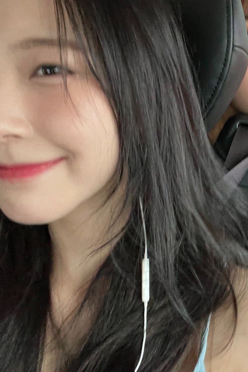 weverse__20240614211456.jpg